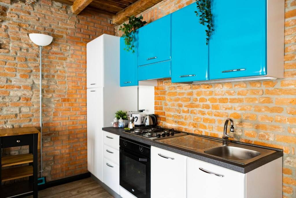 Canonica Brick Apartment Milan Exterior photo